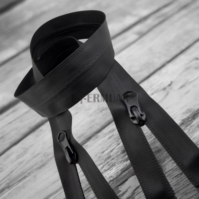 69 cm TPU Waterproof Zipper NC0069SG