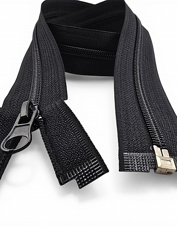 65 cm Type 10 Nylon Jacket Zipper with Open-Ended Separator – Lightweight and Durable