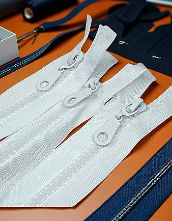 28 cm T 3 Nylon Coat Zipper Open End - Separate ZPHSN0028T6