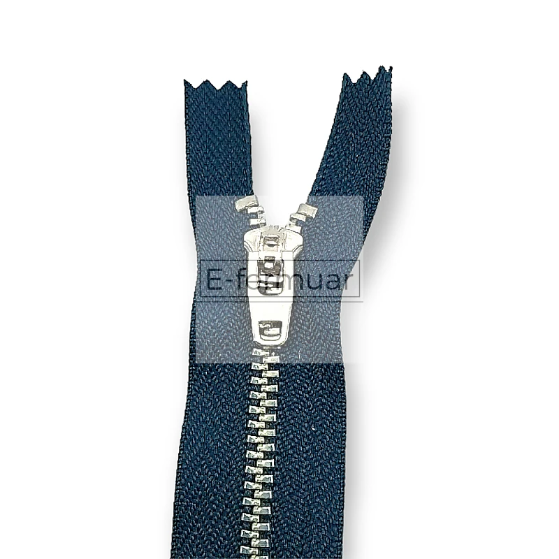 18 cm Jeans Pant Zipper 7" Metal Zipper #4.5 Nickel ZPM0001PNT 18 cm Jeans Pant Zipper 7" Metal Zipper #4.5 Nickel ZPM0001PNT